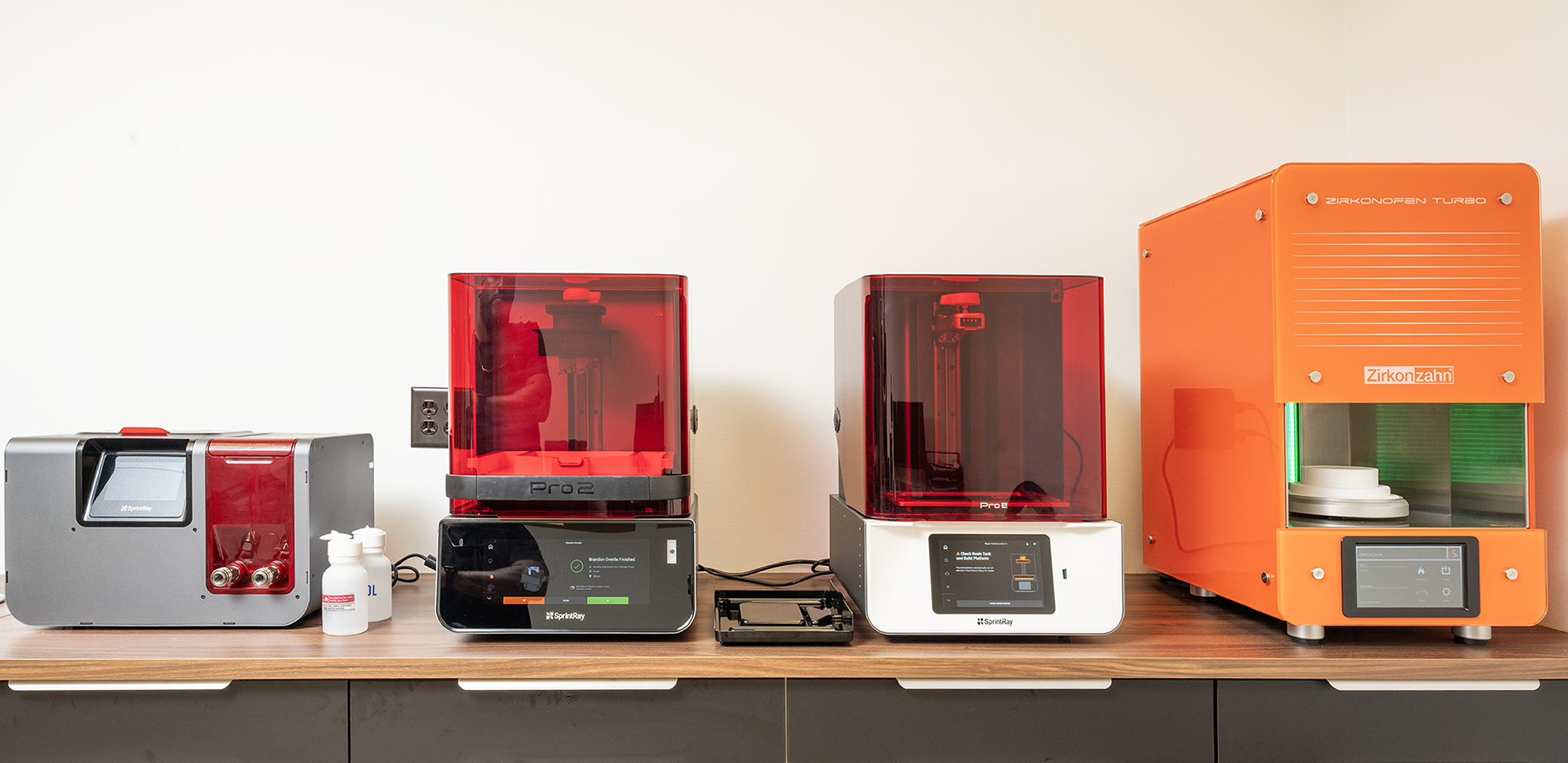 Countertop with 3D printers in the dental office