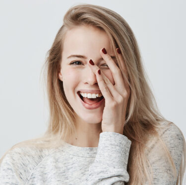 Blog on Teeth Whitening: Focus on Enamel and Dentin